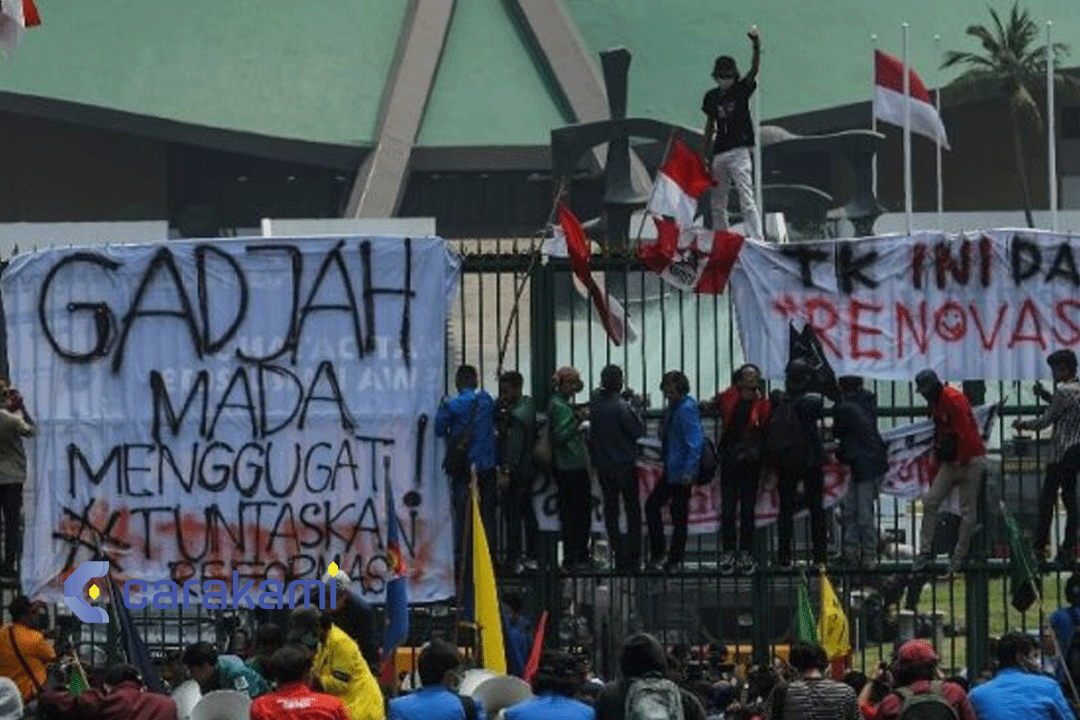 Contoh-contoh Lembaga Sosial di Indonesia